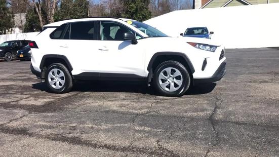 toyota rav4 2019 2T3F1RFV6KC038217 image toyota rav4 2019 2T3F1RFV6KC038217 image