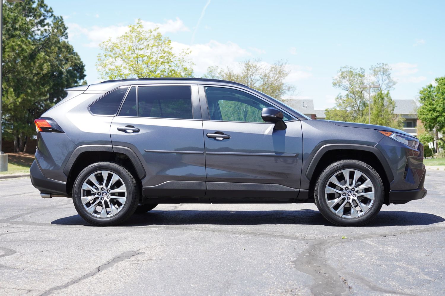 toyota rav4 2019 2T3A1RFV7KC054789 image toyota rav4 2019 2T3A1RFV7KC054789 image
