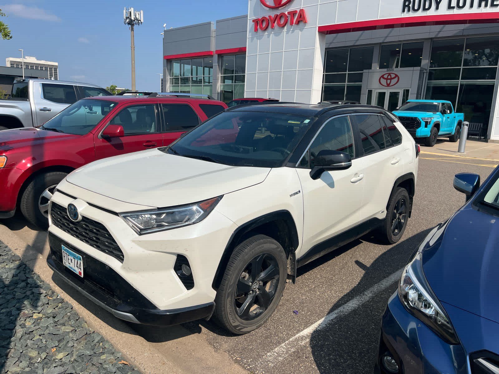 toyota rav4 2019 2T3EWRFVXKW035588 image toyota rav4 2019 2T3EWRFVXKW035588 image