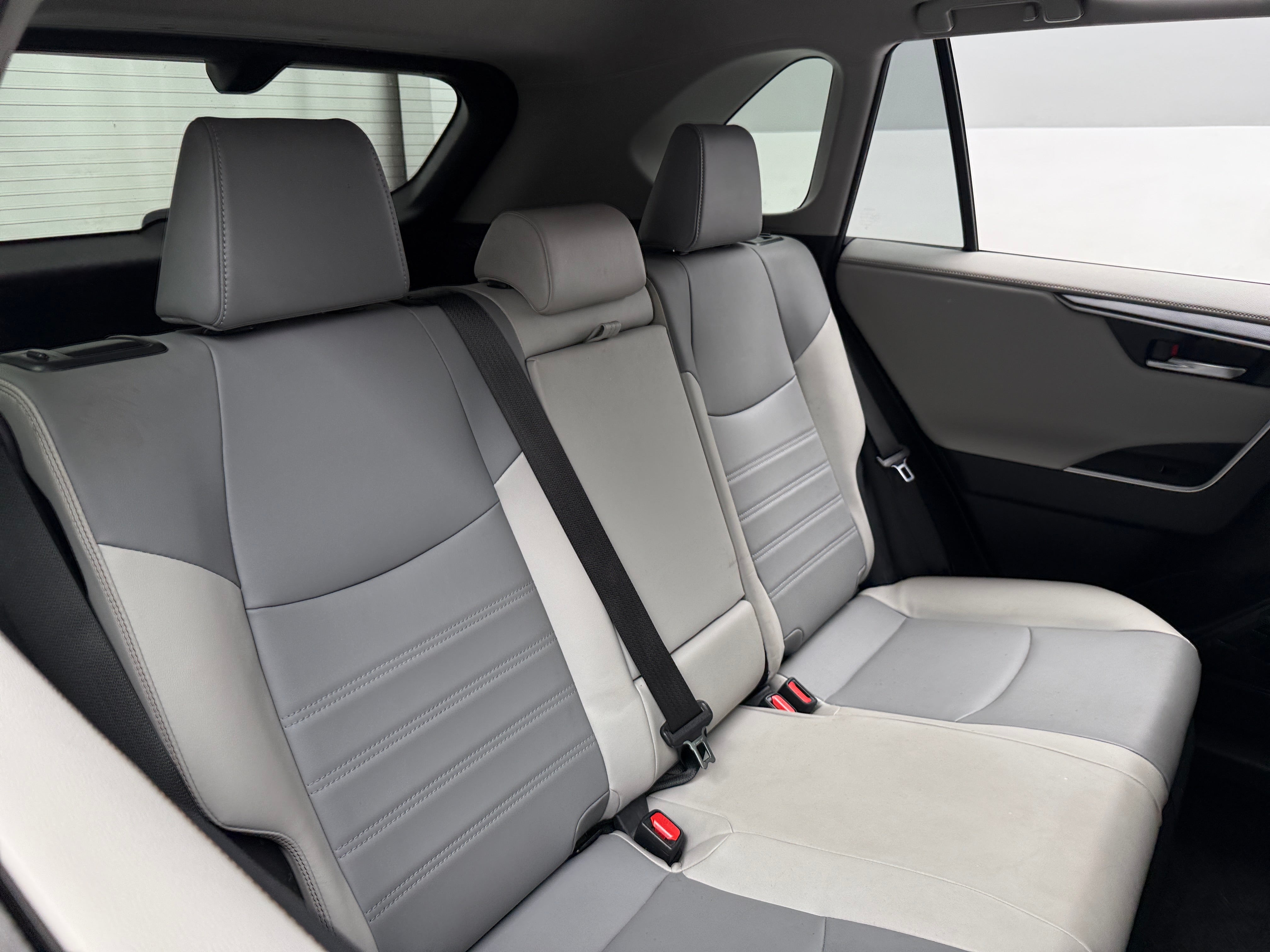 toyota rav4 2019 JTMDWRFV6KD029182 image toyota rav4 2019 JTMDWRFV6KD029182 image
