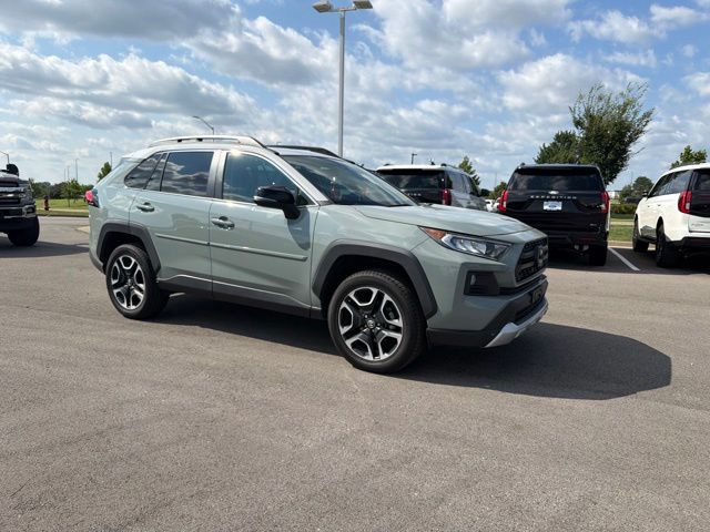 toyota rav4 2019 2T3J1RFV8KC012504 image toyota rav4 2019 2T3J1RFV8KC012504 image