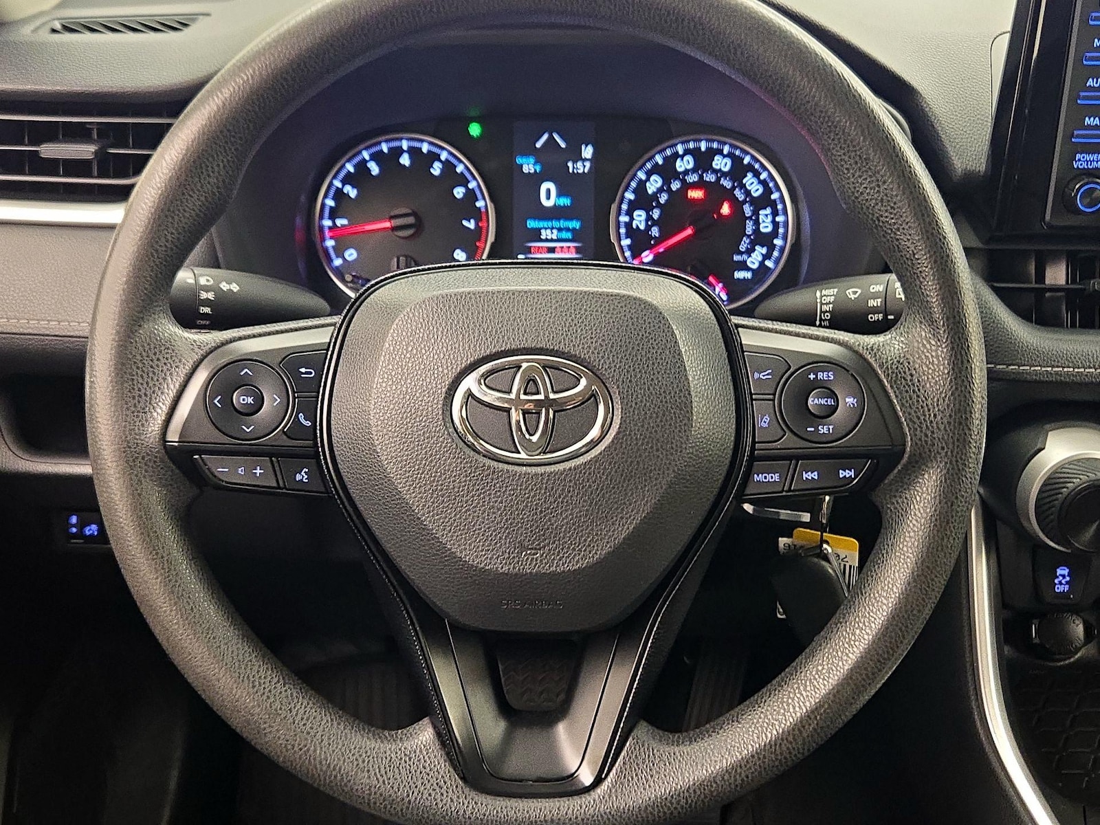 toyota rav4 2019 JTMF1RFV6KJ018322 image toyota rav4 2019 JTMF1RFV6KJ018322 image