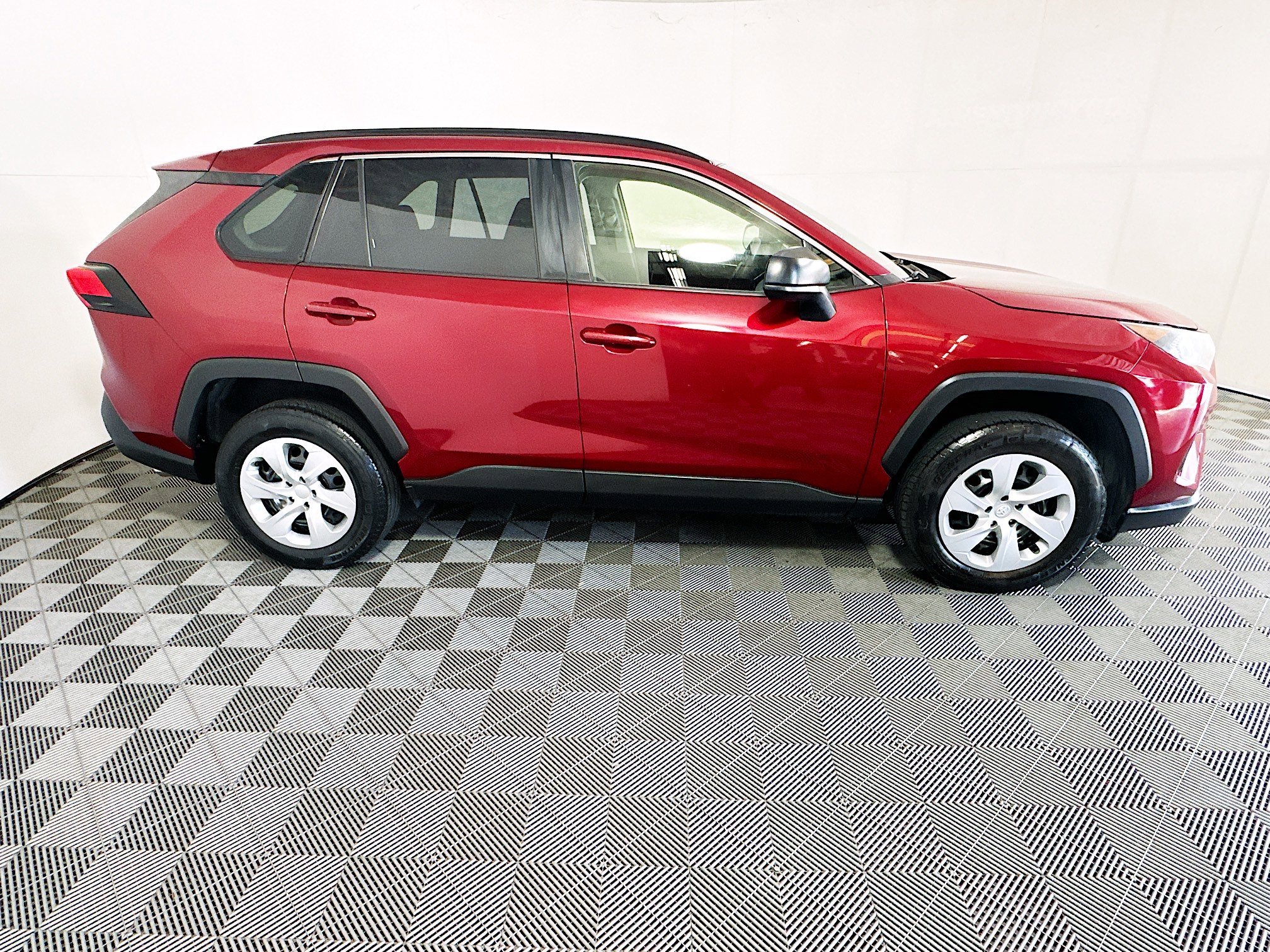 toyota rav4 2019 JTMH1RFV3KD019385 image toyota rav4 2019 JTMH1RFV3KD019385 image