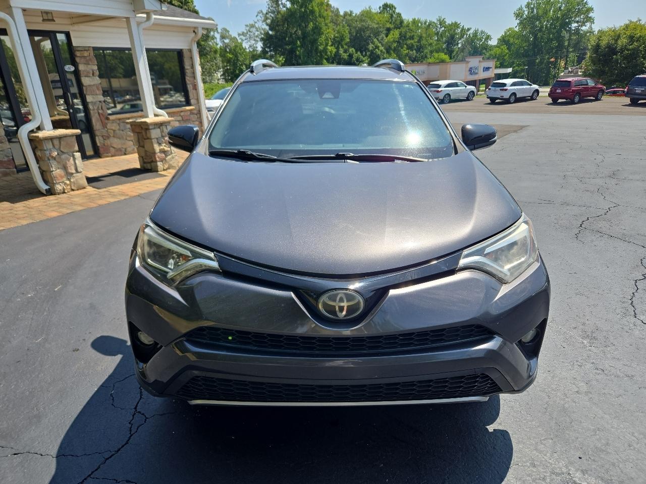 toyota rav4 2018 JTMNFREV1JJ729861 image toyota rav4 2018 JTMNFREV1JJ729861 image