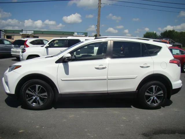 toyota rav4 2018 JTMRFREV7JD229770 image toyota rav4 2018 JTMRFREV7JD229770 image