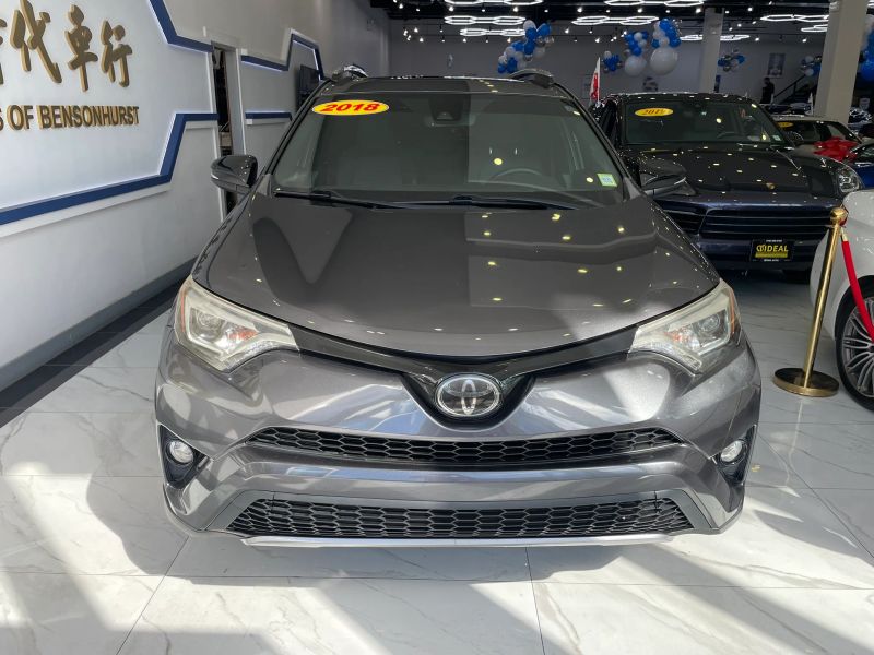 toyota rav4 2018 JTMNFREV9JJ158586 image toyota rav4 2018 JTMNFREV9JJ158586 image