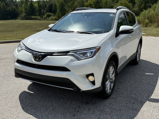toyota rav4 2018 2T3YFREV7JW447349 image toyota rav4 2018 2T3YFREV7JW447349 image