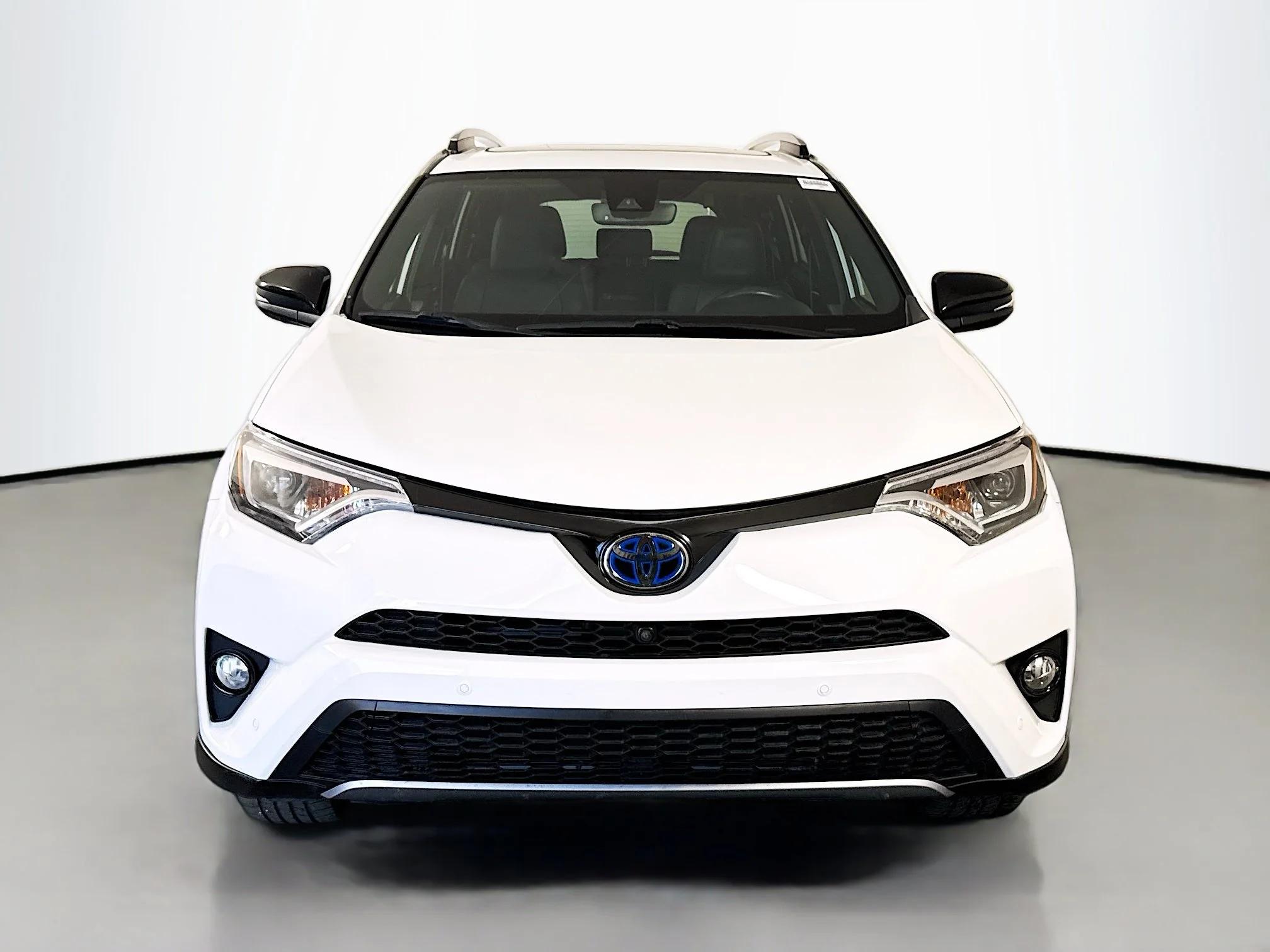 toyota rav4 2018 JTMJJREV1JD158884 image toyota rav4 2018 JTMJJREV1JD158884 image