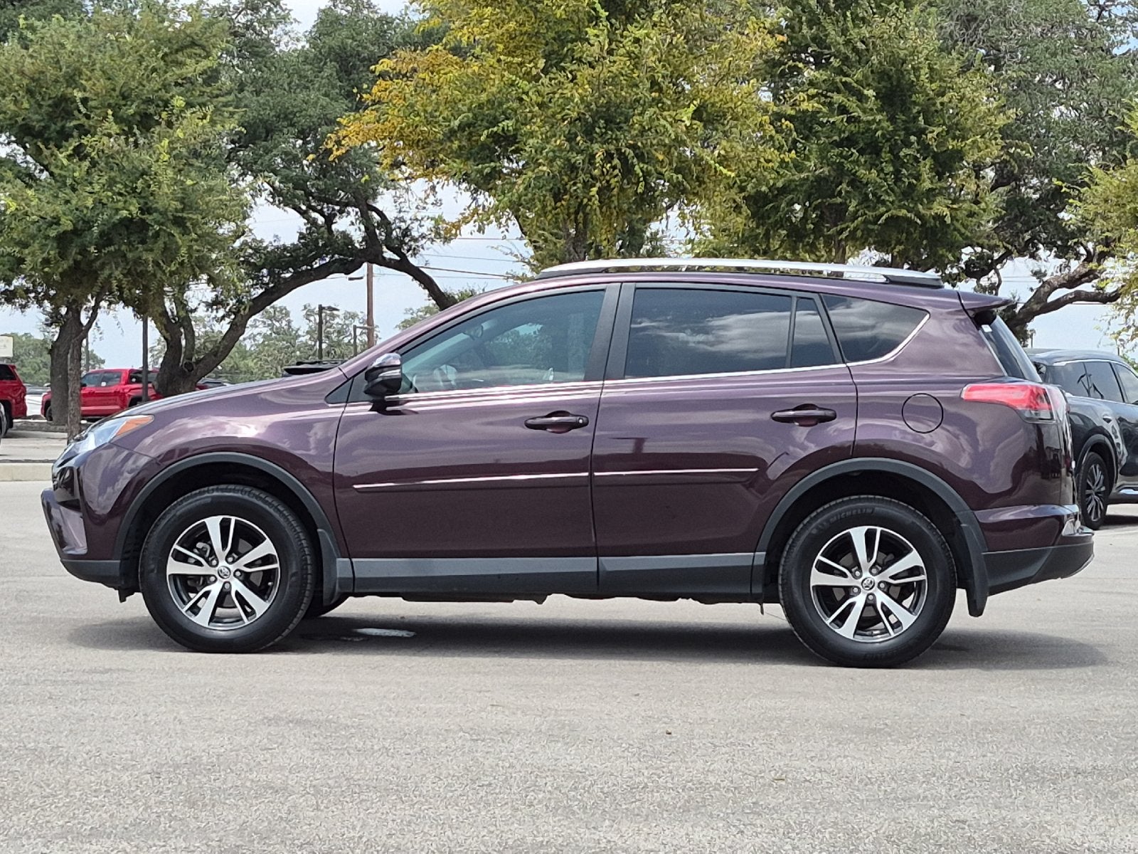 toyota rav4 2018 2T3RFREV6JW790058 image toyota rav4 2018 2T3RFREV6JW790058 image