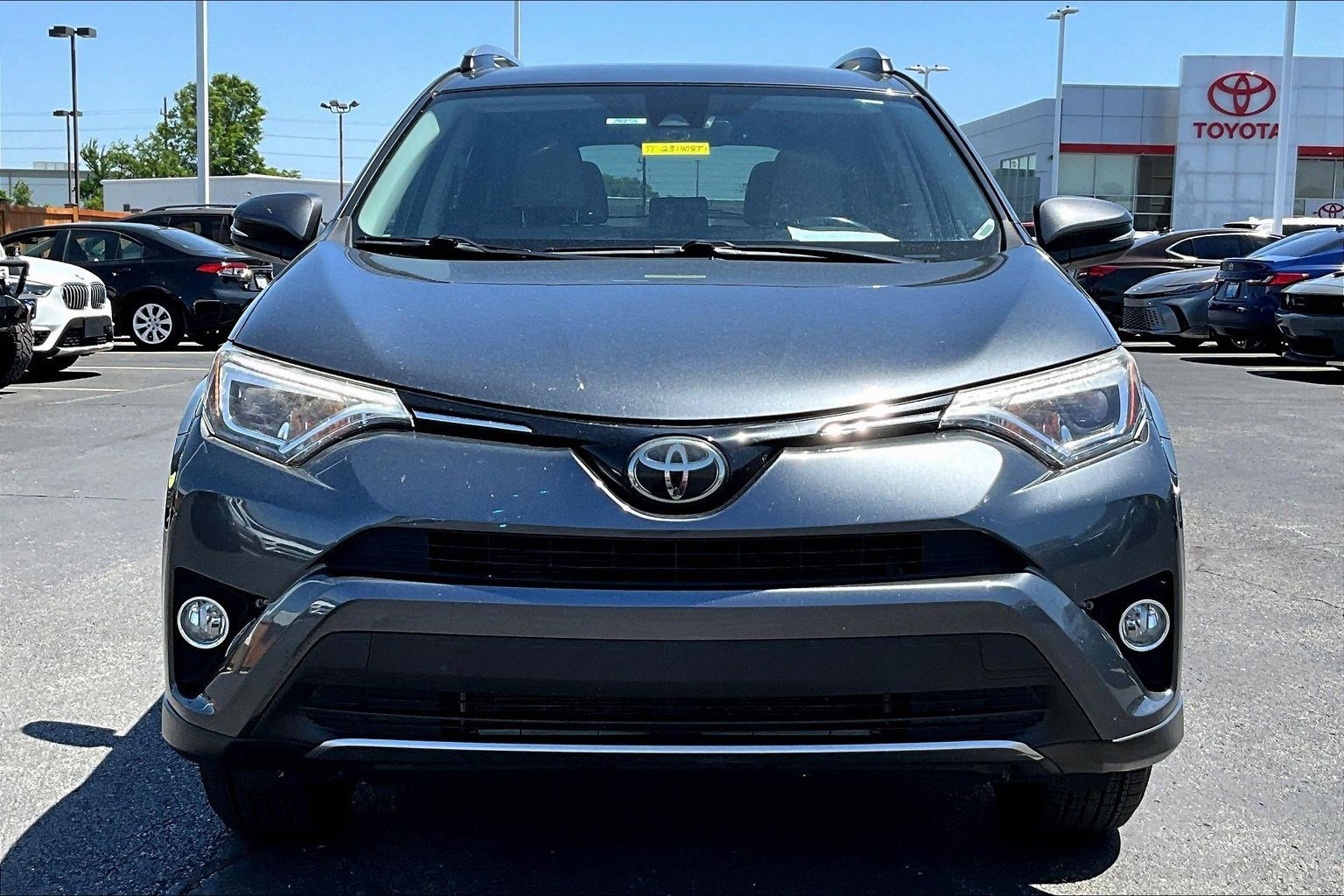 toyota rav4 2018 JTMDFREV8JD231408 image toyota rav4 2018 JTMDFREV8JD231408 image