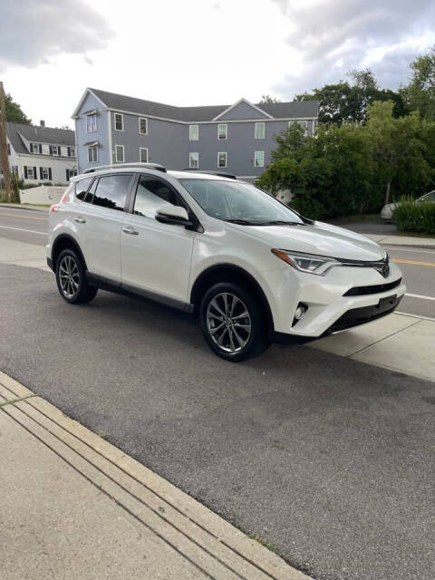toyota rav4 2018 JTMDFREV8JD235569 image toyota rav4 2018 JTMDFREV8JD235569 image