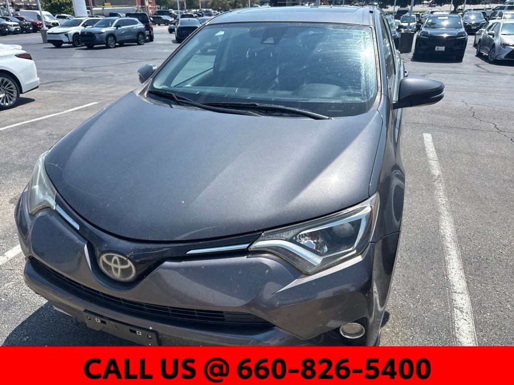 toyota rav4 2018 2T3RFREV7JW697887 image toyota rav4 2018 2T3RFREV7JW697887 image