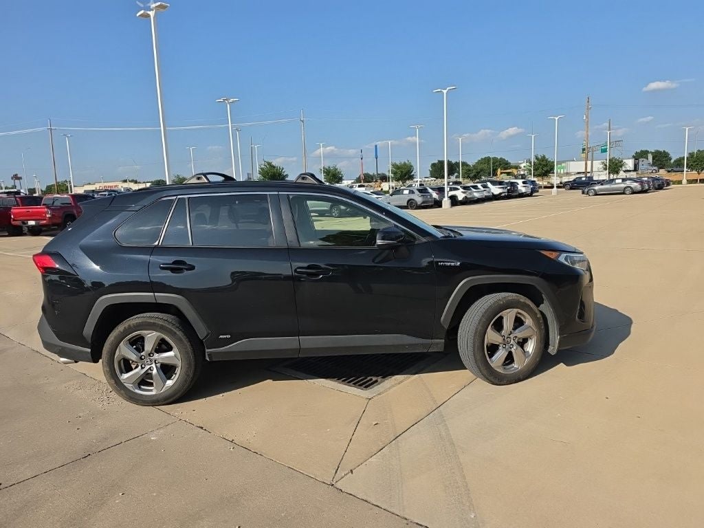 toyota rav4 2021 JTMB6RFV3MD043650 image toyota rav4 2021 JTMB6RFV3MD043650 image