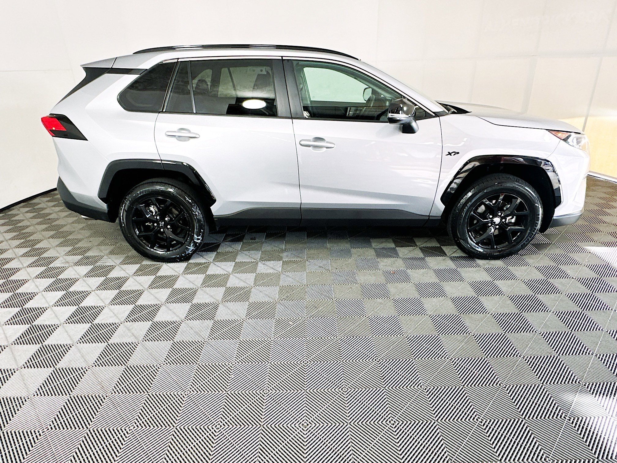 toyota rav4 2021 2T3W1RFVXMW167949 image toyota rav4 2021 2T3W1RFVXMW167949 image