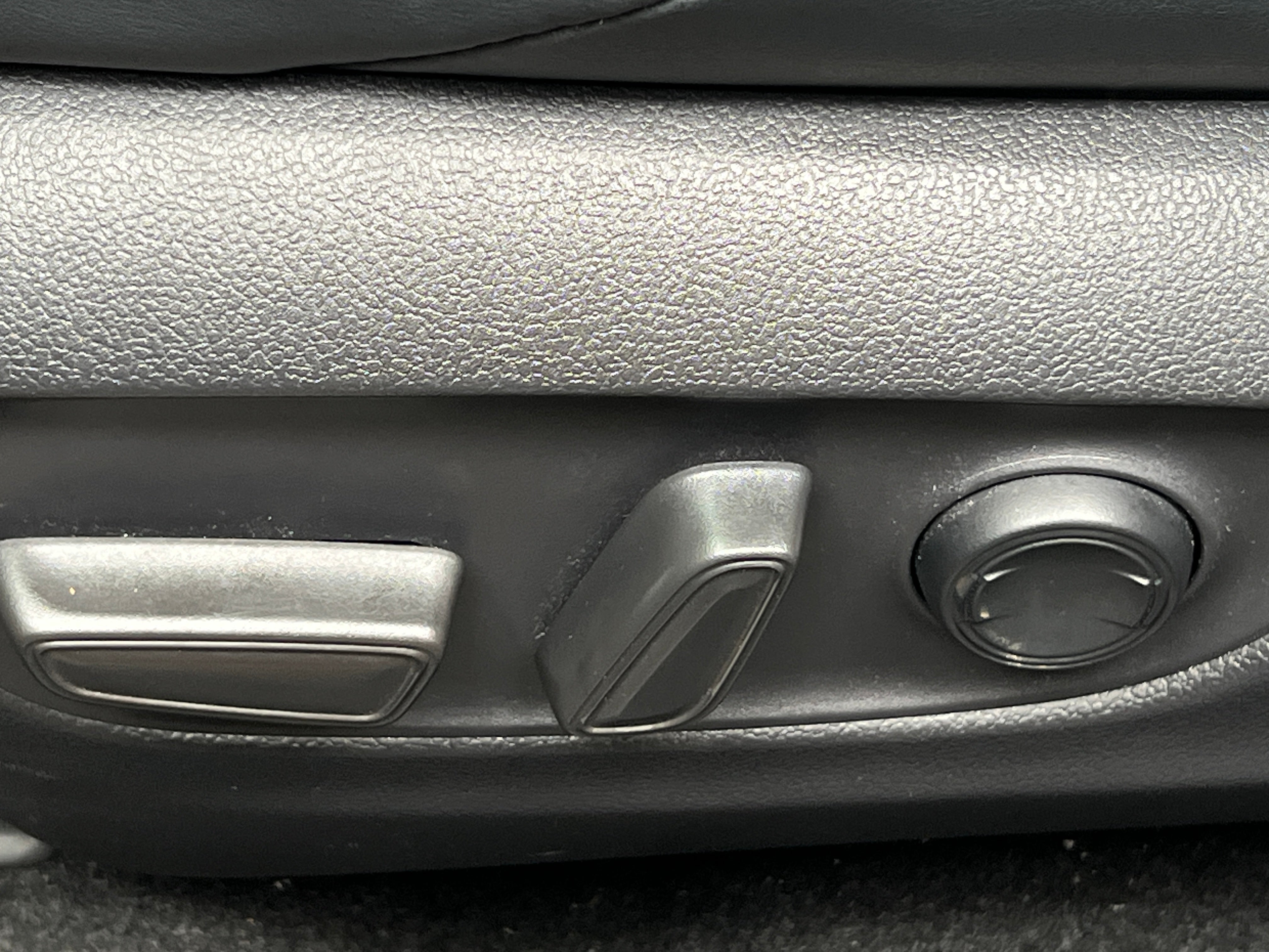 toyota rav4 2021 JTME6RFV2MD503667 image toyota rav4 2021 JTME6RFV2MD503667 image