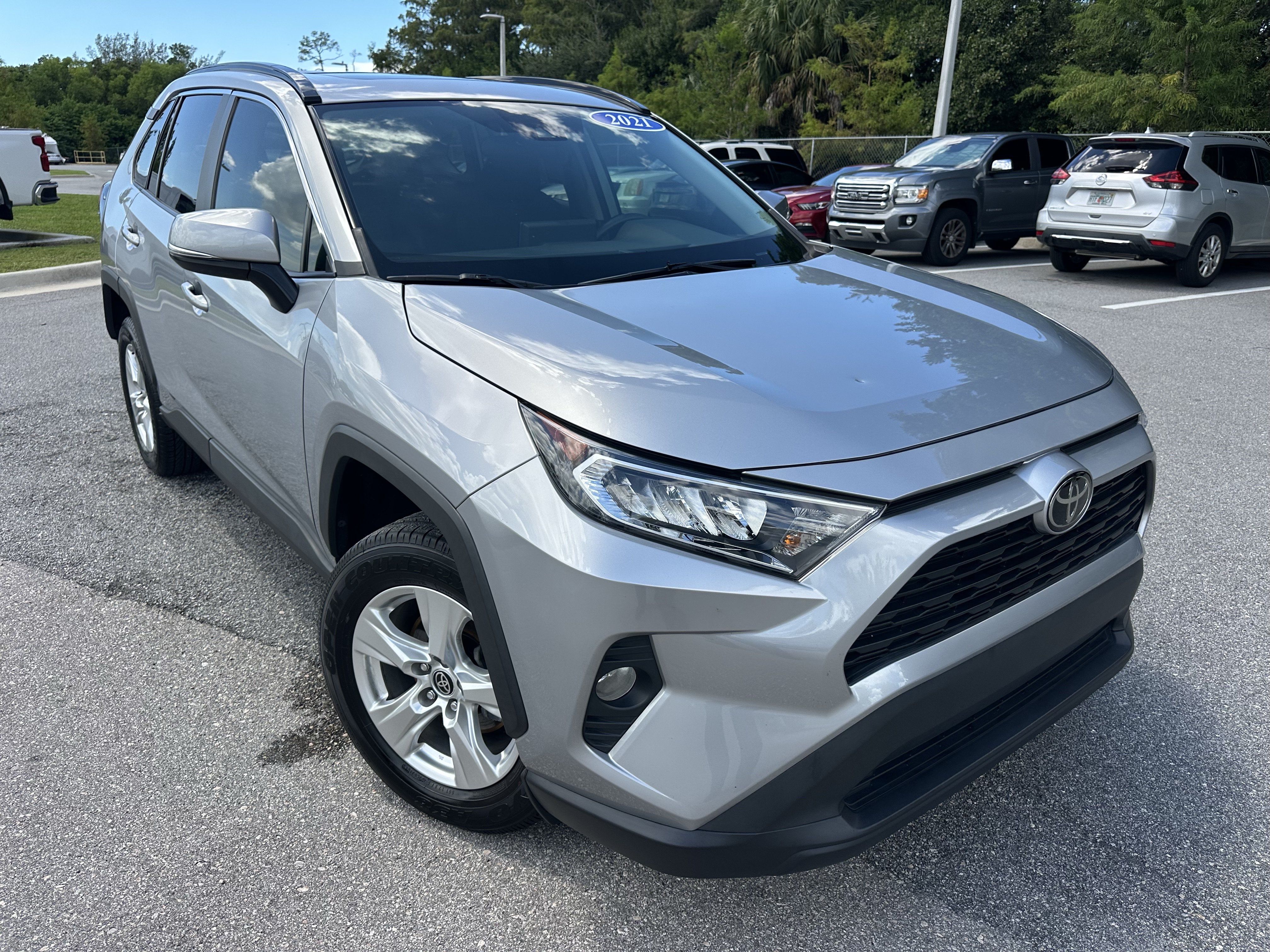 toyota rav4 2021 2T3W1RFV7MC111940 image toyota rav4 2021 2T3W1RFV7MC111940 image