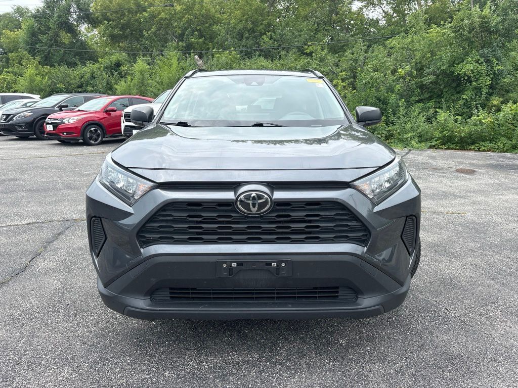 toyota rav4 2021 JTMH1RFV3MD522529 image toyota rav4 2021 JTMH1RFV3MD522529 image