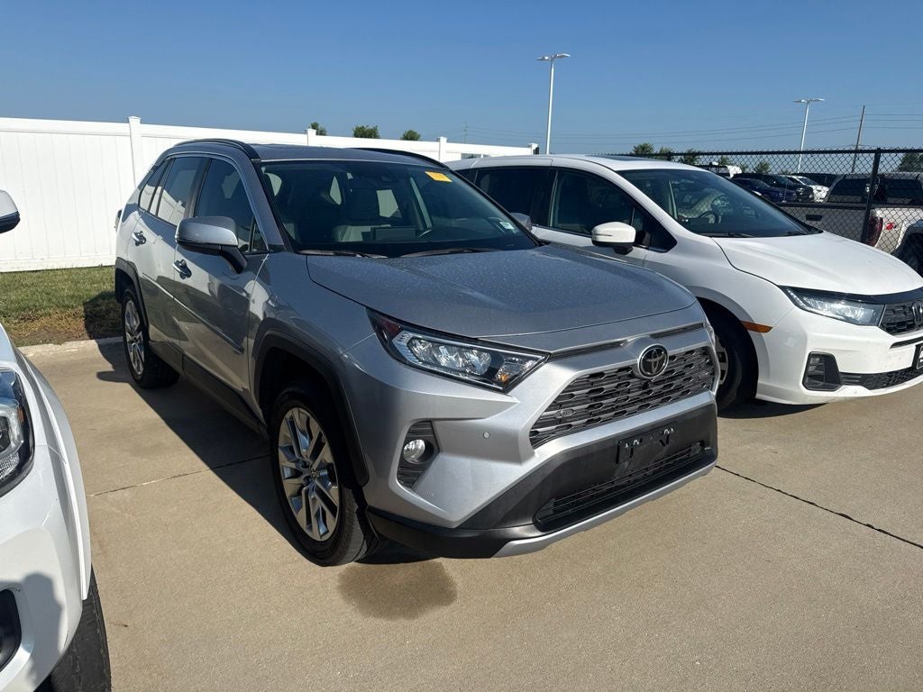 toyota rav4 2021 2T3N1RFV2MC227378 image toyota rav4 2021 2T3N1RFV2MC227378 image