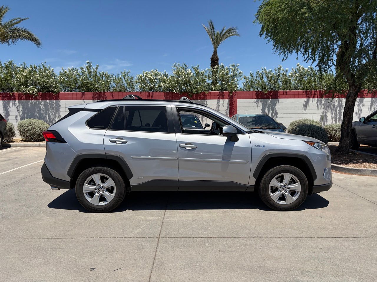 toyota rav4 2021 JTMRWRFV9MD125137 image toyota rav4 2021 JTMRWRFV9MD125137 image