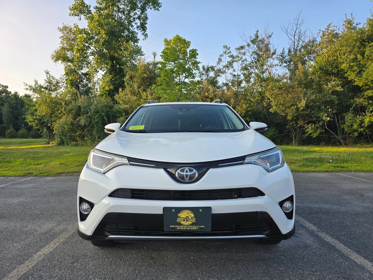 toyota rav4 2017 JTMRFREV2HD220985 image toyota rav4 2017 JTMRFREV2HD220985 image