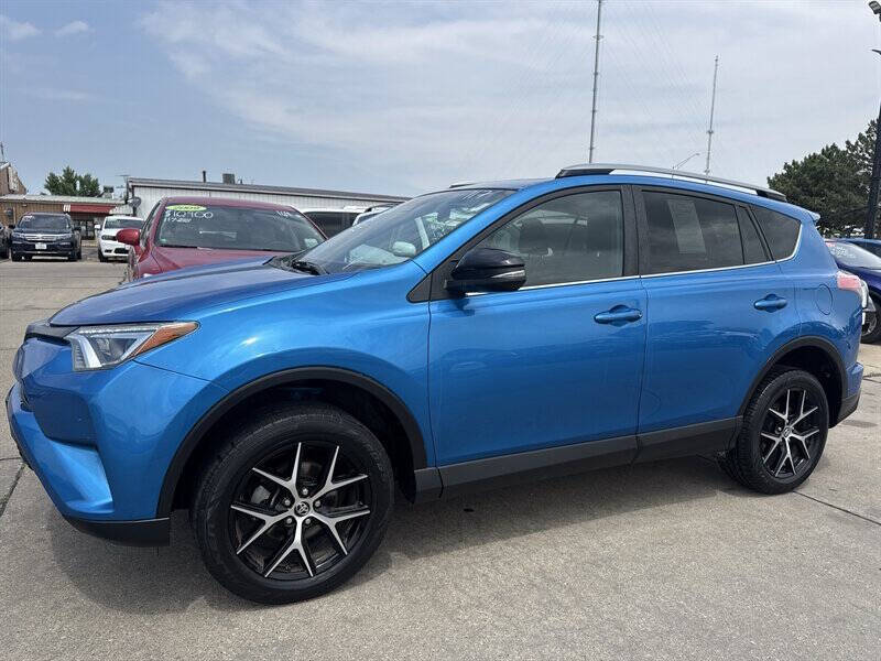 toyota rav4 2017 2T3NFREV1HW332694 image toyota rav4 2017 2T3NFREV1HW332694 image