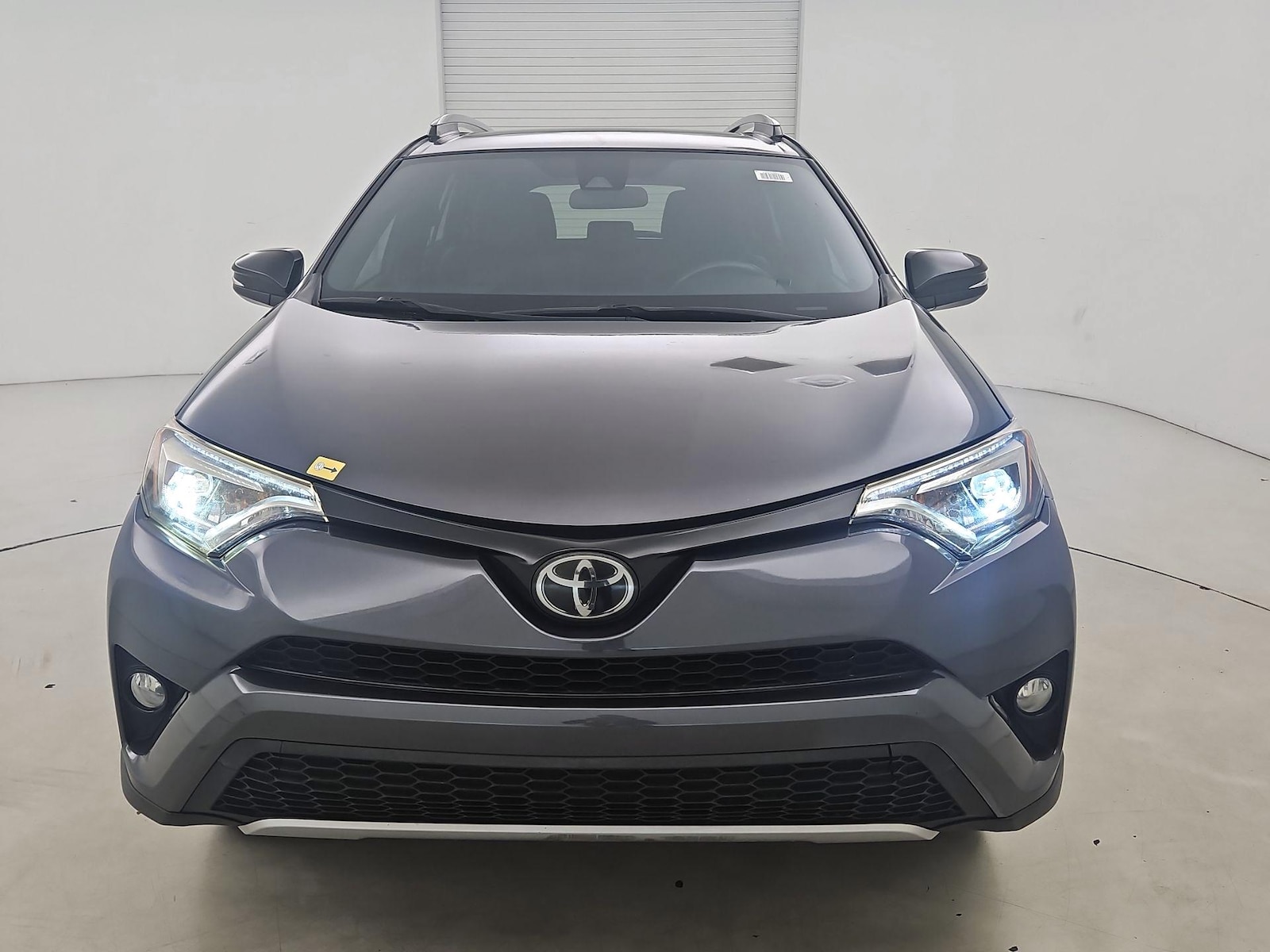 toyota rav4 2017 2T3NFREV5HW350034 image toyota rav4 2017 2T3NFREV5HW350034 image