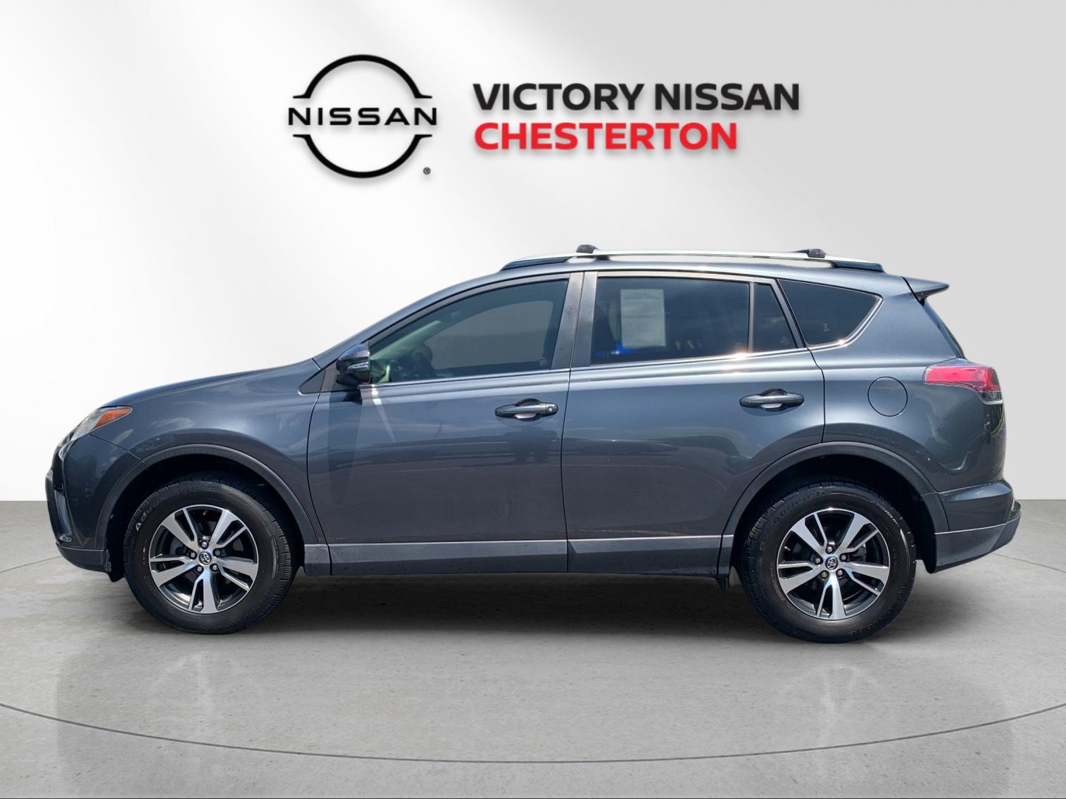 toyota rav4 2017 JTMRFREV4HD215173 image toyota rav4 2017 JTMRFREV4HD215173 image