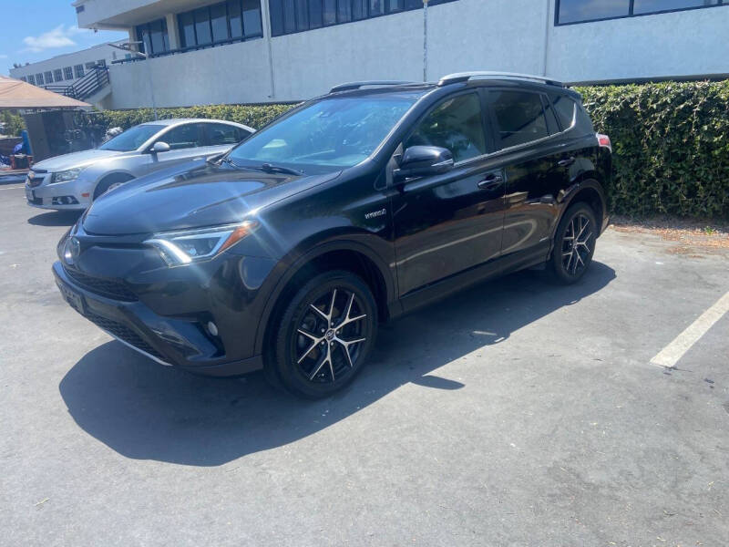 toyota rav4 2017 JTMJJREV6HD129892 image toyota rav4 2017 JTMJJREV6HD129892 image