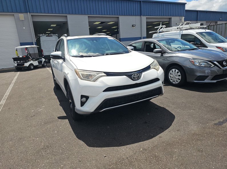 toyota rav4 2017 2T3NFREV0HW365024 image toyota rav4 2017 2T3NFREV0HW365024 image