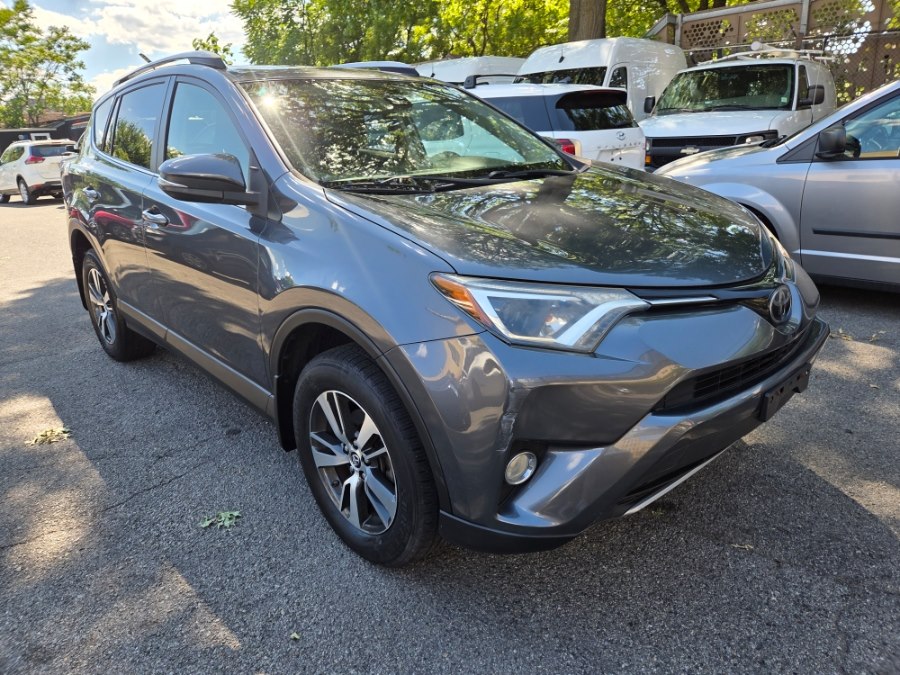 toyota rav4 2017 JTMRFREV1HD212313 image toyota rav4 2017 JTMRFREV1HD212313 image