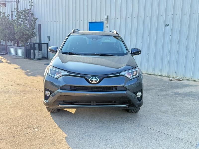 toyota rav4 2017 JTMWFREV5HD103453 image toyota rav4 2017 JTMWFREV5HD103453 image