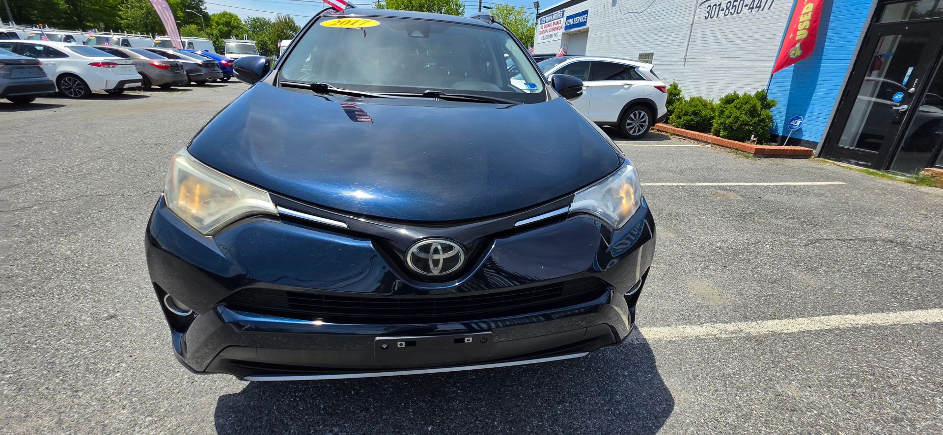 toyota rav4 2017 JTMRFREV4HD204612 image toyota rav4 2017 JTMRFREV4HD204612 image