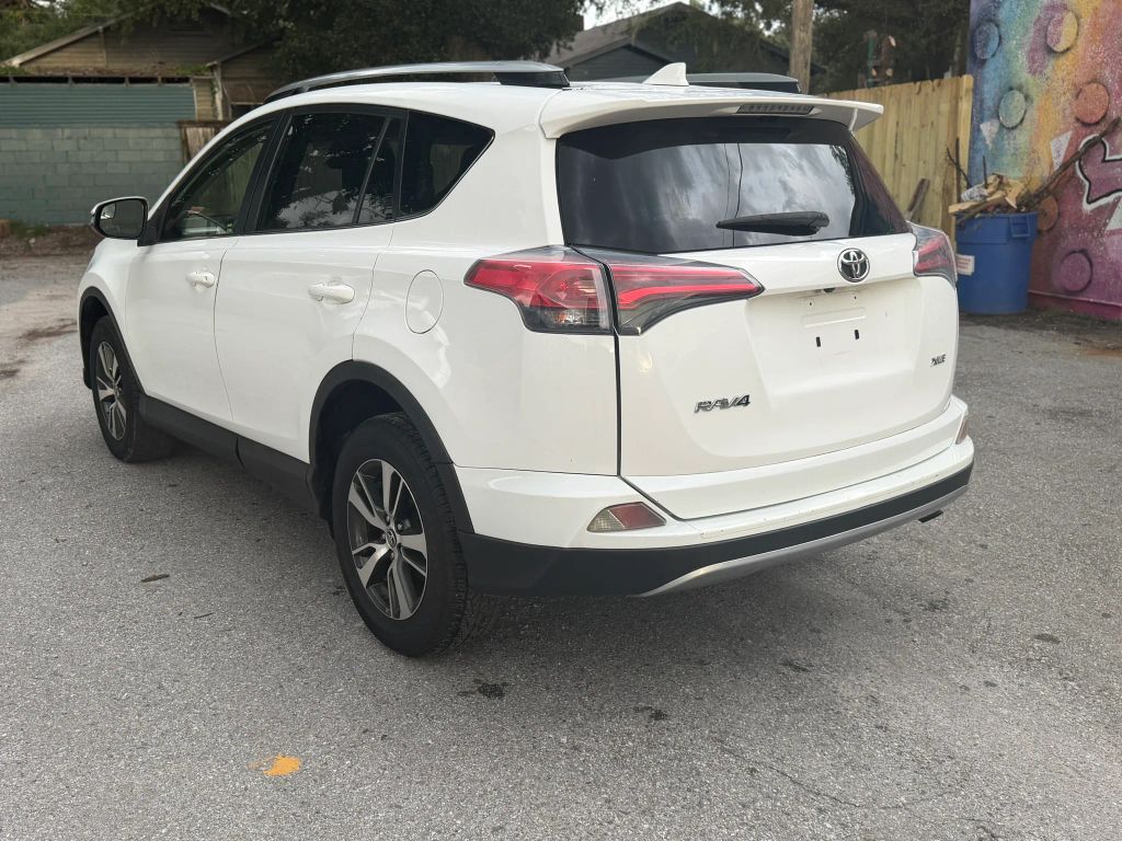 toyota rav4 2017 JTMWFREV2HD104124 image toyota rav4 2017 JTMWFREV2HD104124 image