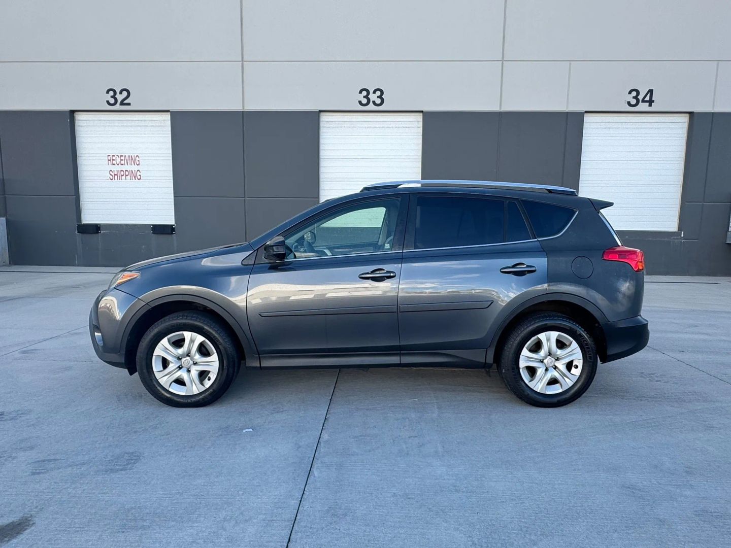 toyota rav4 2004 JTEGD20V240033142 image toyota rav4 2004 JTEGD20V240033142 image
