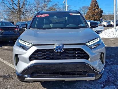 toyota rav4 2024 2T3E6RFV2RW077117 image toyota rav4 2024 2T3E6RFV2RW077117 image