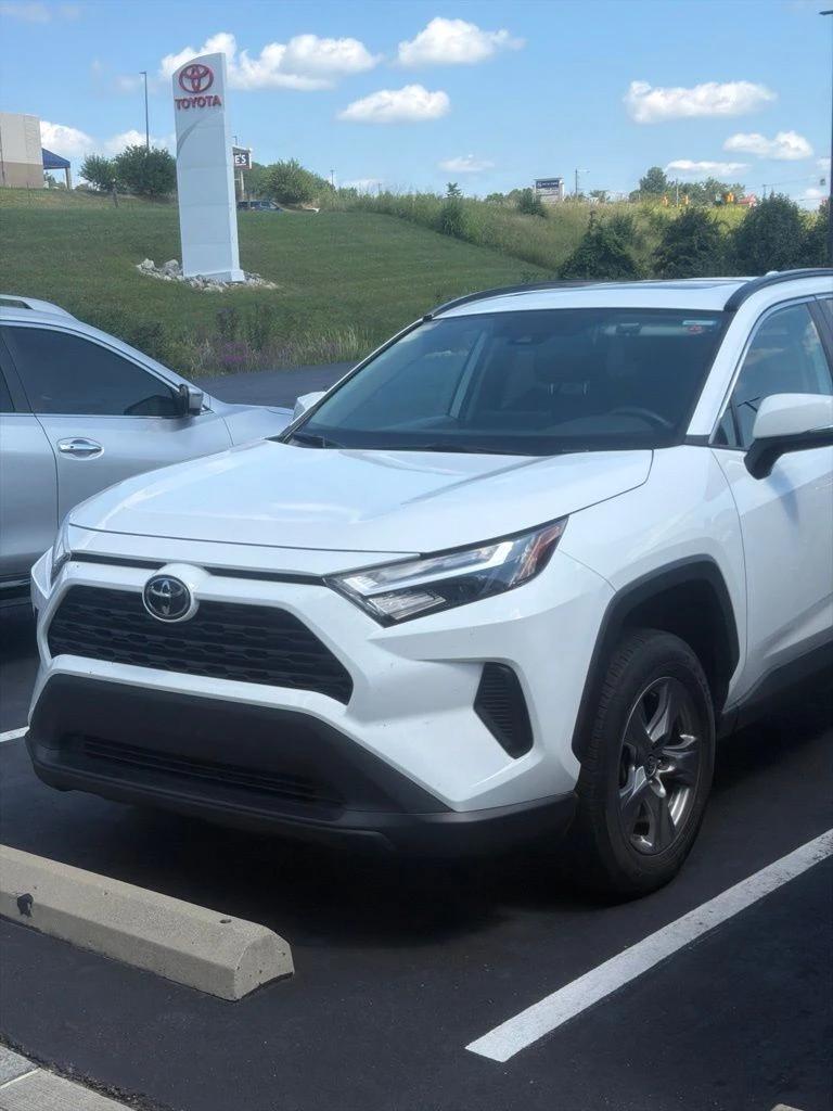 toyota rav4 2024 2T3W1RFV7RC252112 image toyota rav4 2024 2T3W1RFV7RC252112 image
