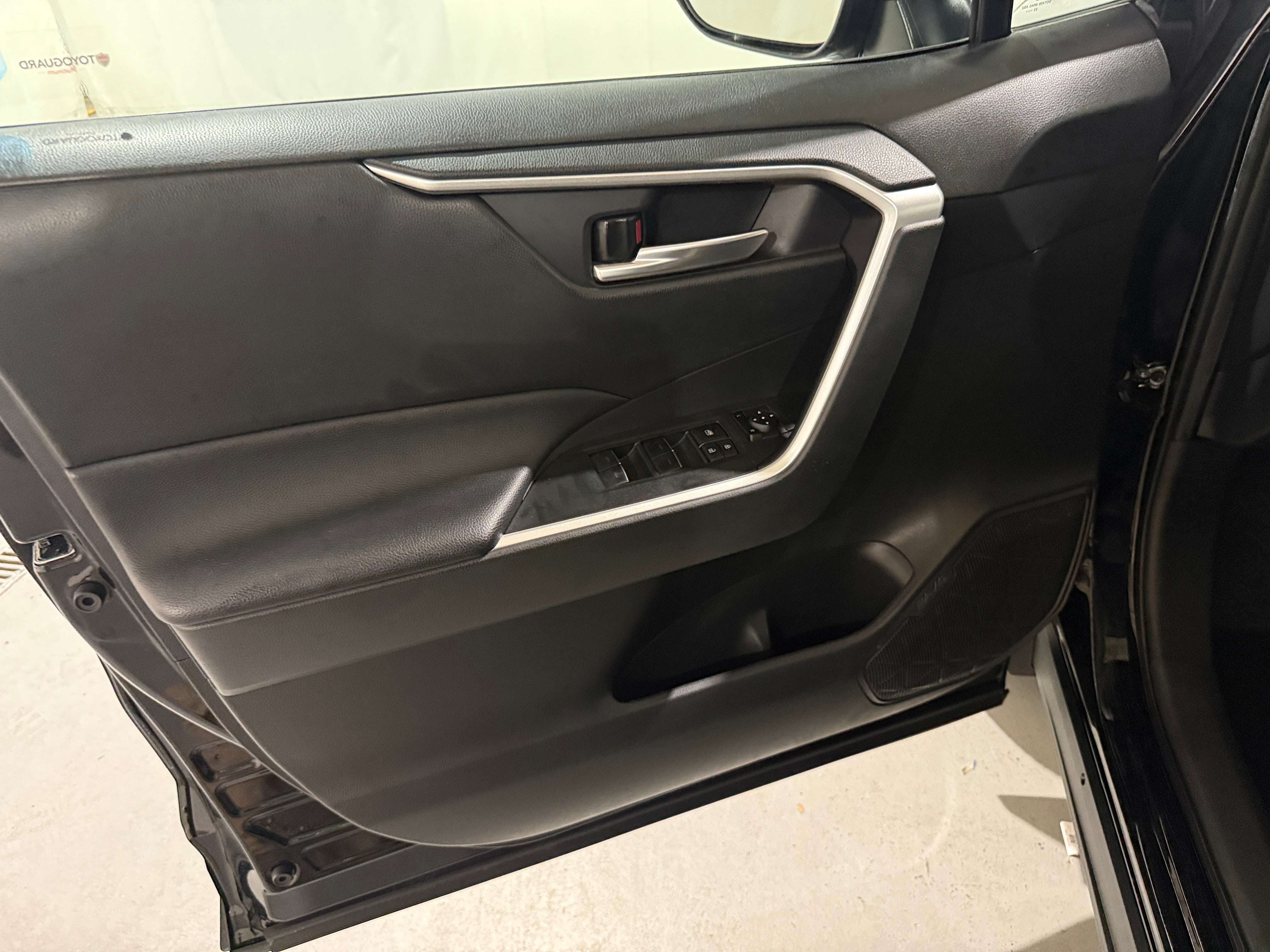 toyota rav4 2024 2T3UWRFVXRW208757 image toyota rav4 2024 2T3UWRFVXRW208757 image