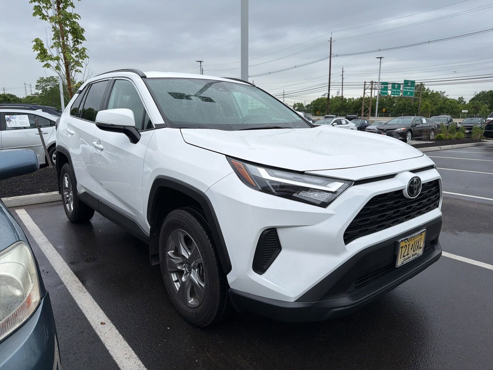 toyota rav4 2024 2T3P1RFV2RW477699 image toyota rav4 2024 2T3P1RFV2RW477699 image