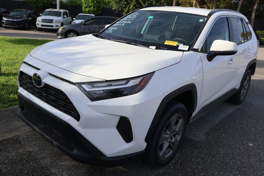 toyota rav4 2024 2T3W1RFV2RC279086 image toyota rav4 2024 2T3W1RFV2RC279086 image