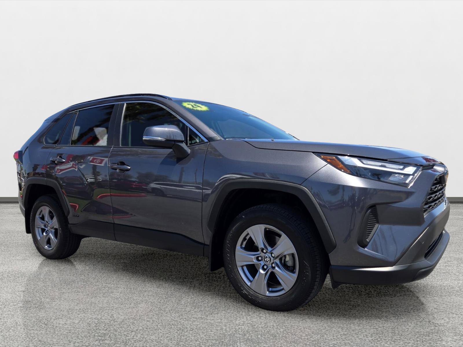 toyota rav4 2024 JTMRWRFV1RJ061426 image toyota rav4 2024 JTMRWRFV1RJ061426 image