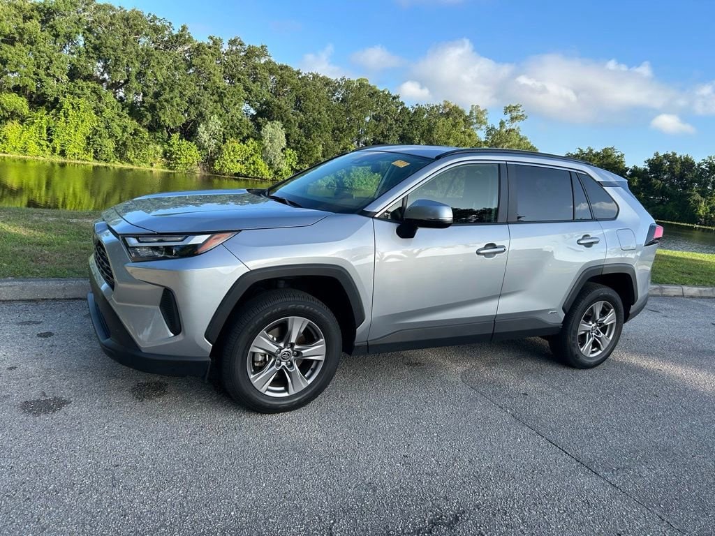 toyota rav4 2024 JTMRWRFV9RJ059617 image toyota rav4 2024 JTMRWRFV9RJ059617 image
