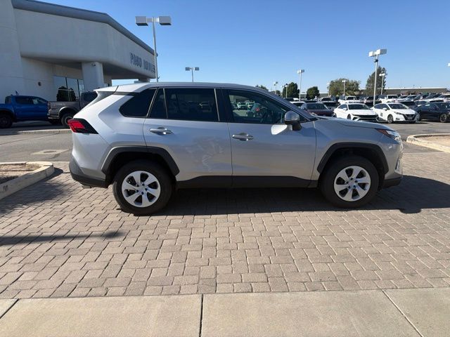 toyota rav4 2024 2T3K1RFV2RW309765 image toyota rav4 2024 2T3K1RFV2RW309765 image