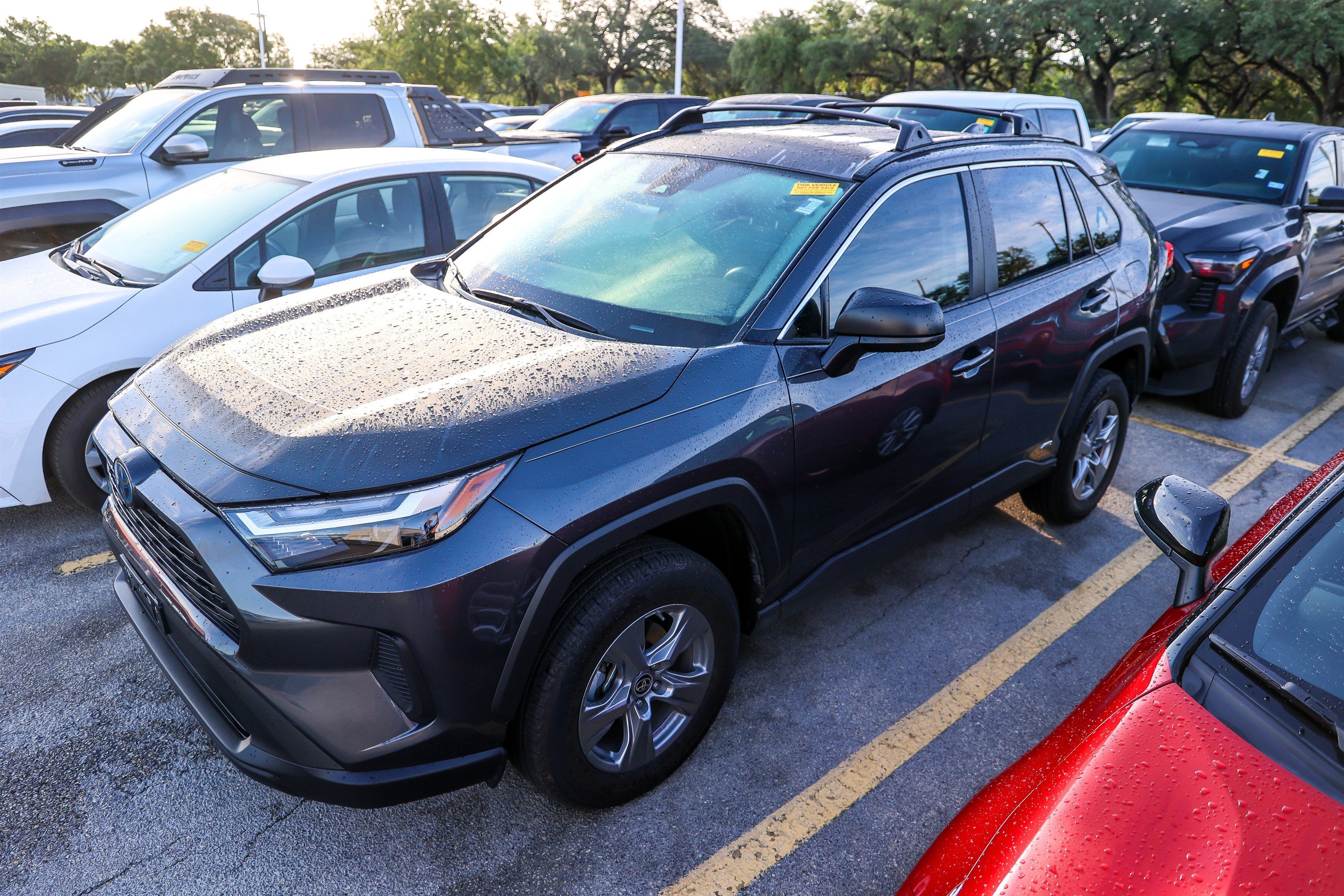 toyota rav4 2024 2T3LWRFV3RW219594 image toyota rav4 2024 2T3LWRFV3RW219594 image