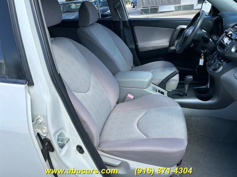 toyota rav4 2006 JTMZD33V665008748 image toyota rav4 2006 JTMZD33V665008748 image