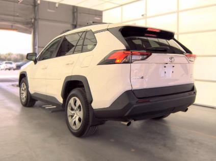 toyota rav4 2020 2T3F1RFV2LW091111 image toyota rav4 2020 2T3F1RFV2LW091111 image