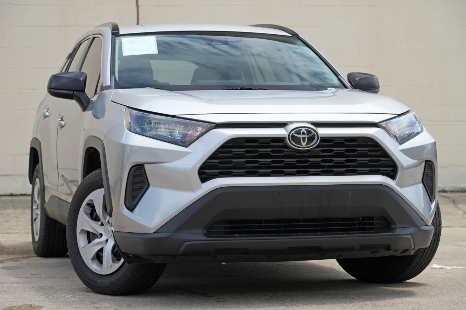 toyota rav4 2020 2T3H1RFV8LC085372 image
