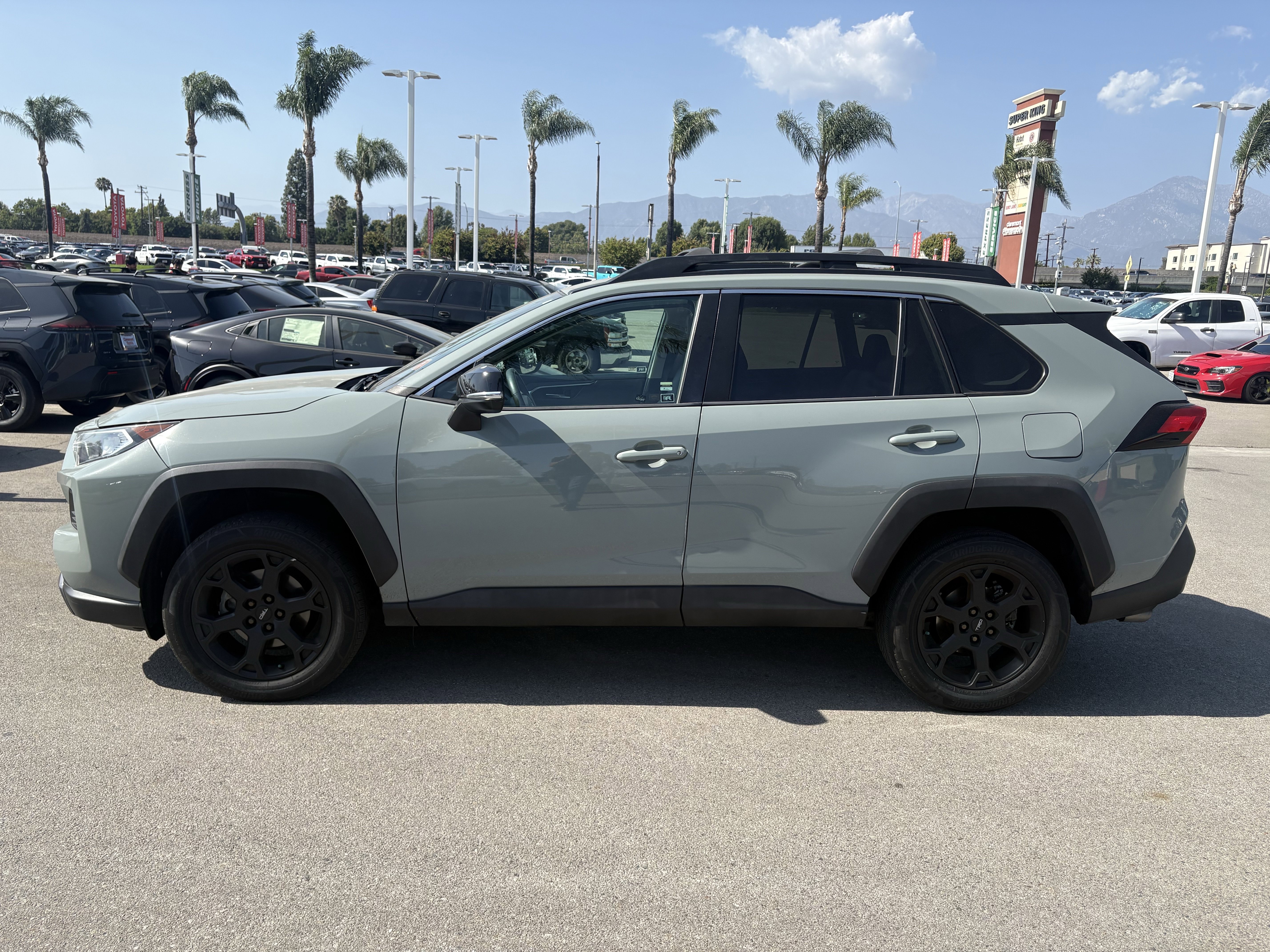toyota rav4 2020 2T3J1RFVXLC098609 image toyota rav4 2020 2T3J1RFVXLC098609 image