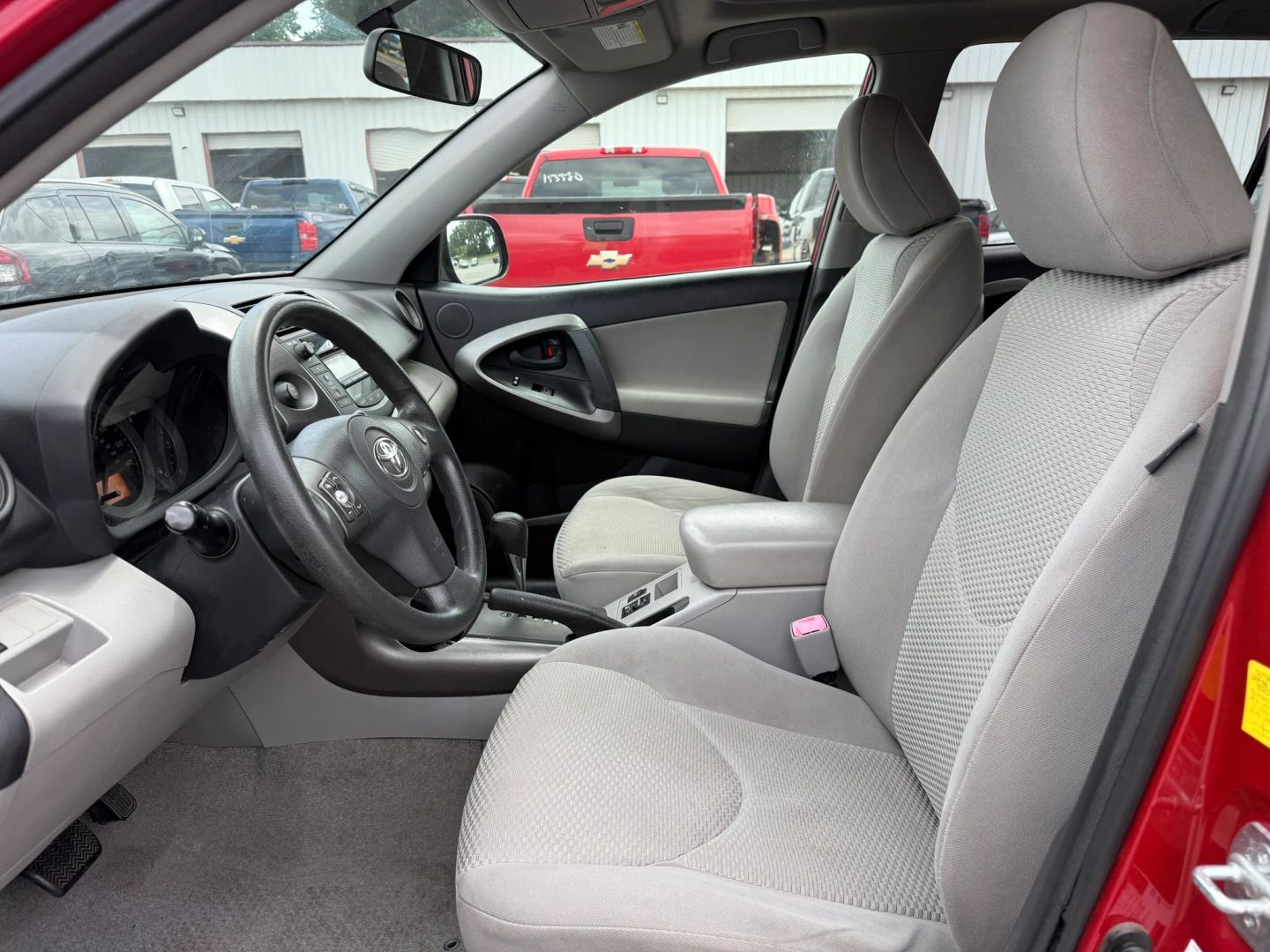 toyota rav4 2011 JTMBF4DVXB5041794 image toyota rav4 2011 JTMBF4DVXB5041794 image