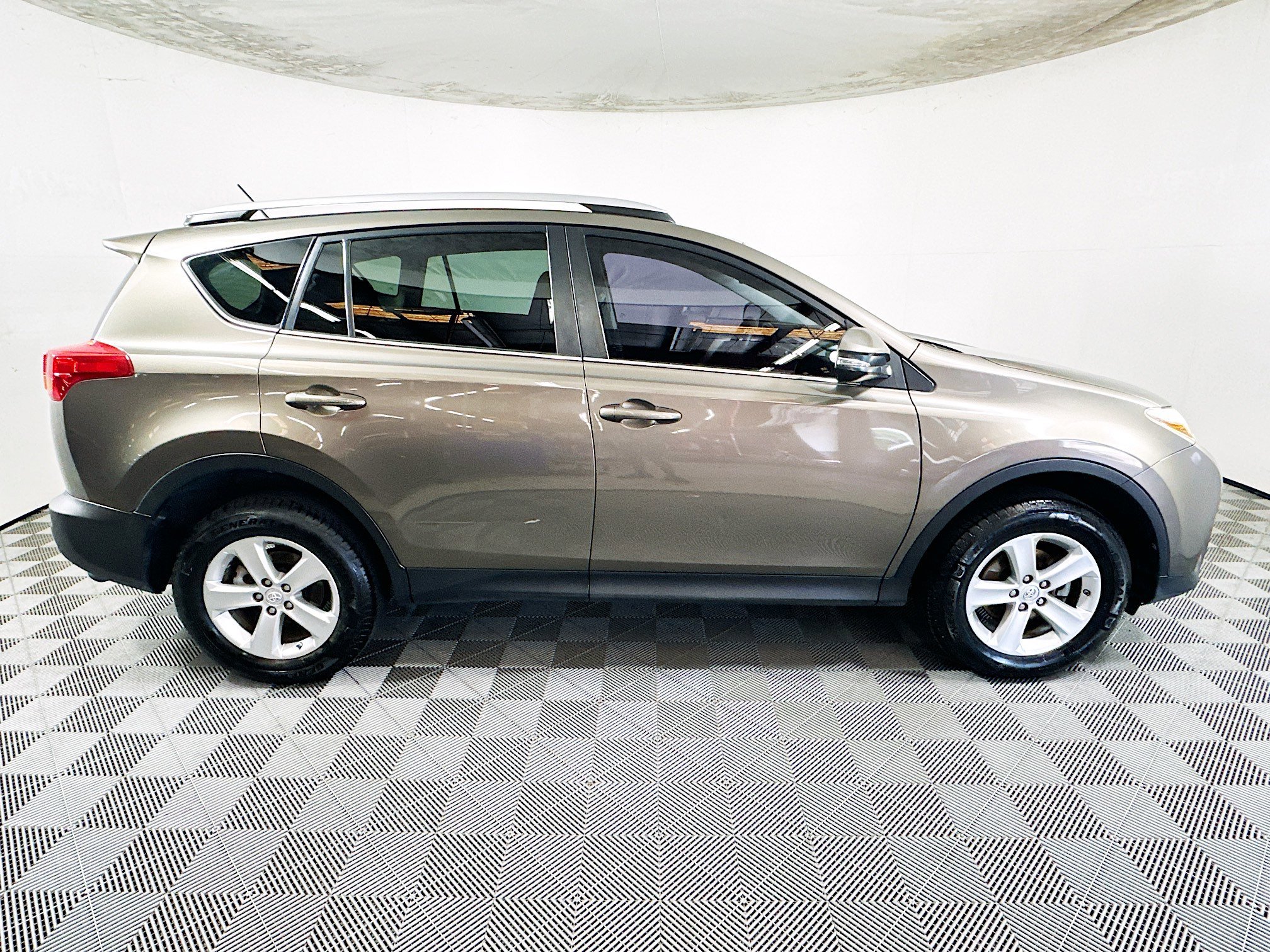 toyota rav4 2013 2T3WFREV8DW044928 image toyota rav4 2013 2T3WFREV8DW044928 image