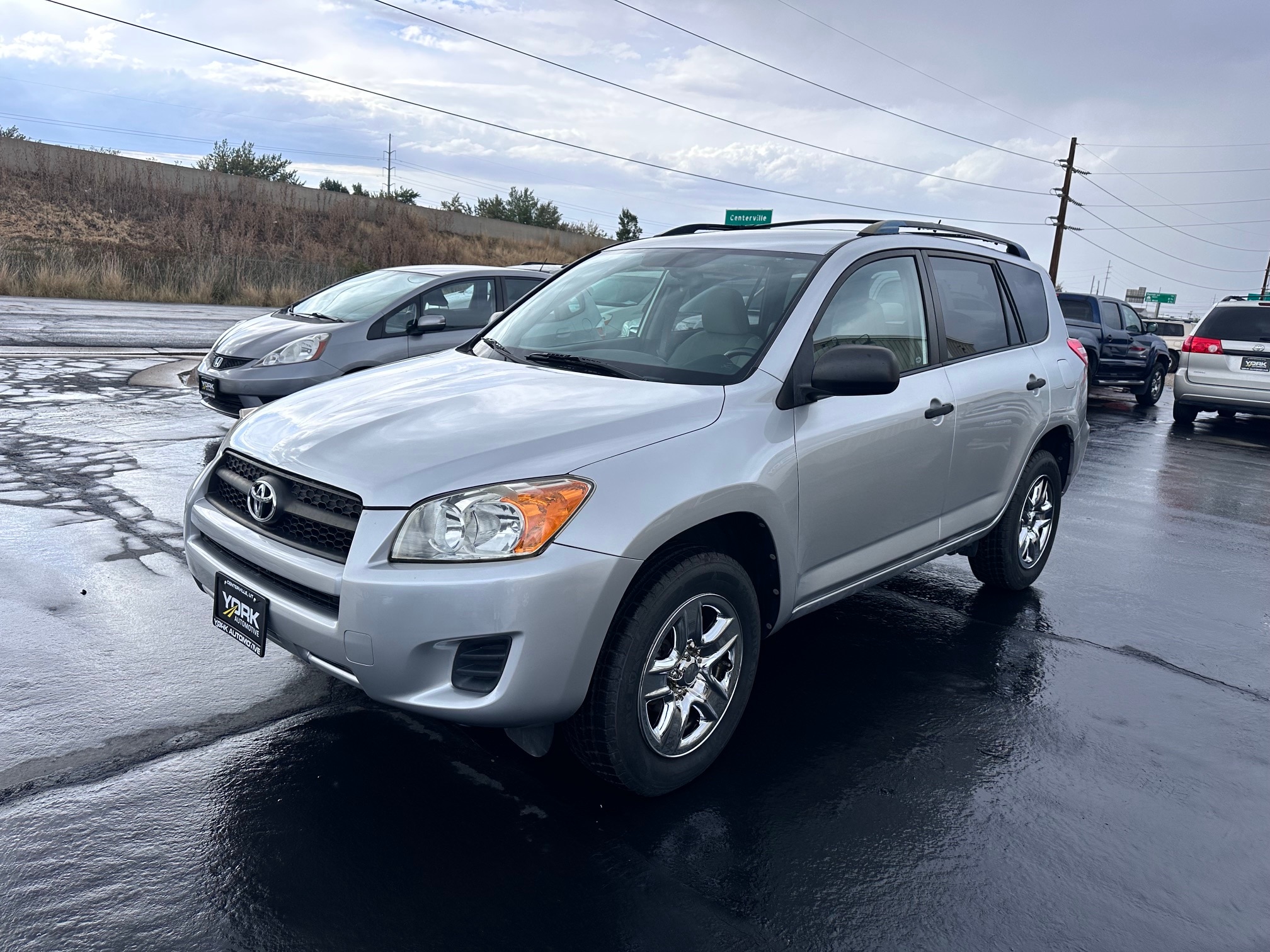 toyota rav4 2010 JTMBF4DV3AD028275 image toyota rav4 2010 JTMBF4DV3AD028275 image